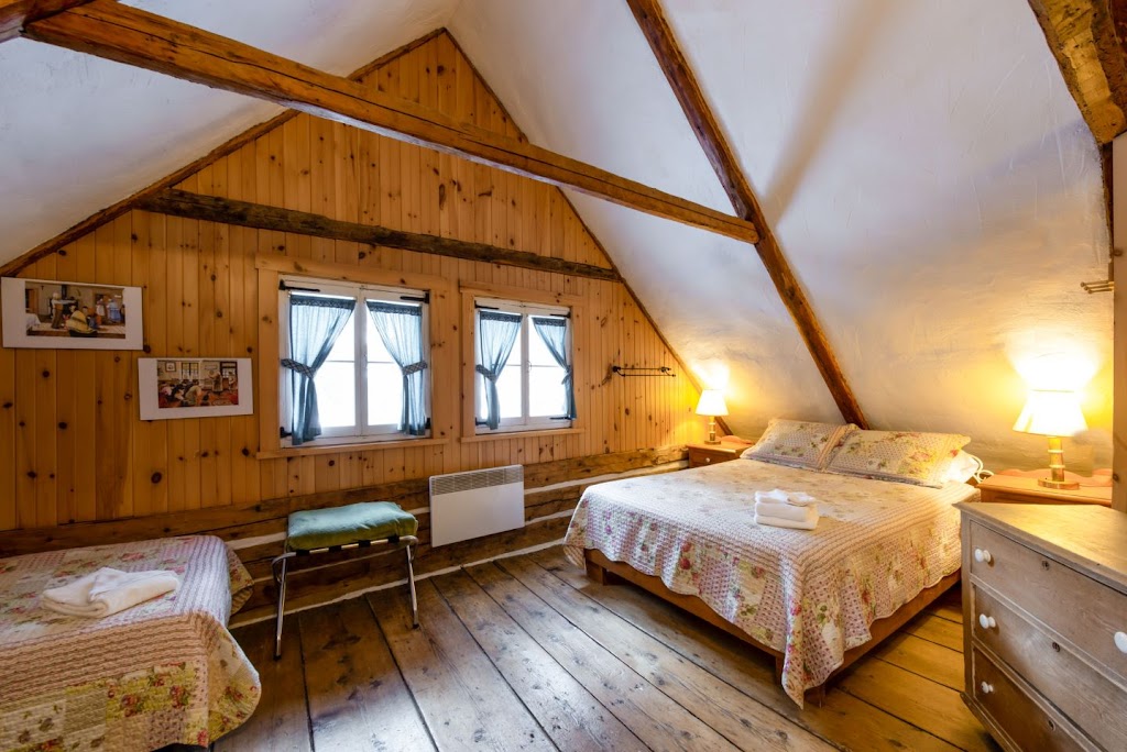 Maison Bilodeau-Ethier | 1853 Av. Royale, Saint-Ferréol-les-Neiges, QC G0A 3R0, Canada | Phone: (418) 826-0694