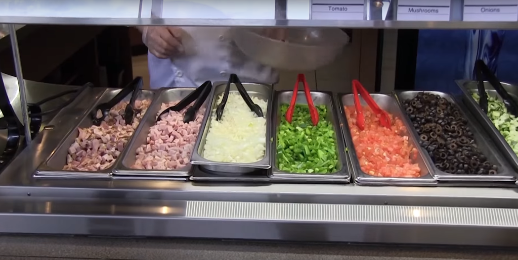 Dewhurst Dining Hall - Dewies | Lennoxville, Sherbrooke, QC J1M 0C8, Canada | Phone: (819) 822-9600 ext. 2685