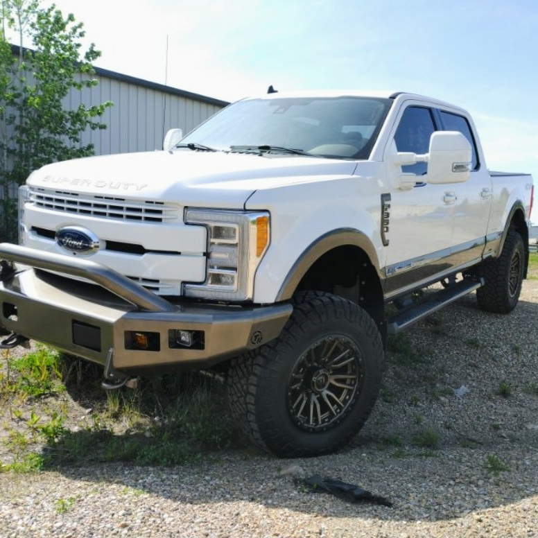 McKays Autobody | 1301 4 St, Nisku, AB T9E 8J2, Canada | Phone: (780) 691-7256