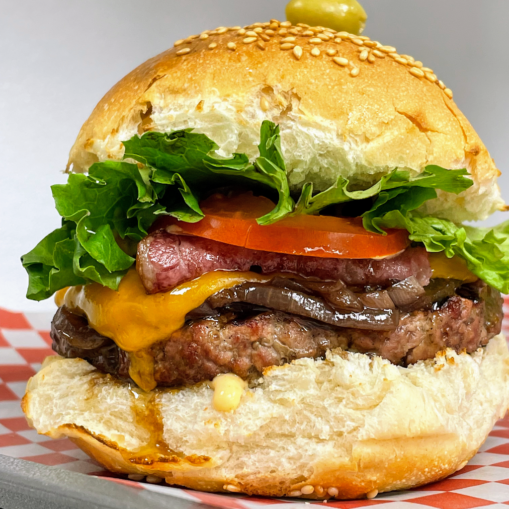 Mountain Burger | restaurant | 969 Upper Ottawa St unit3, Hamilton, ON L8T 4V9, Canada | 9053876667 OR +1 905-387-6667