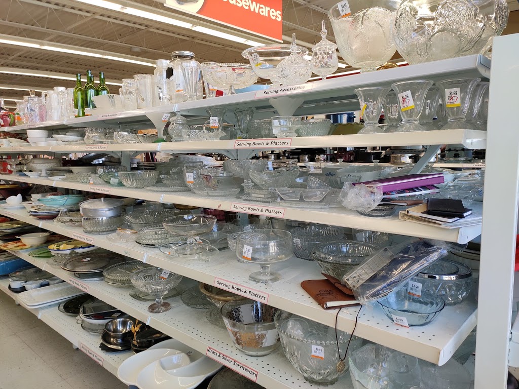 Value Village | 6711 Tecumseh Rd E, Windsor, ON N8T 3K7, Canada | Phone: (519) 944-1372