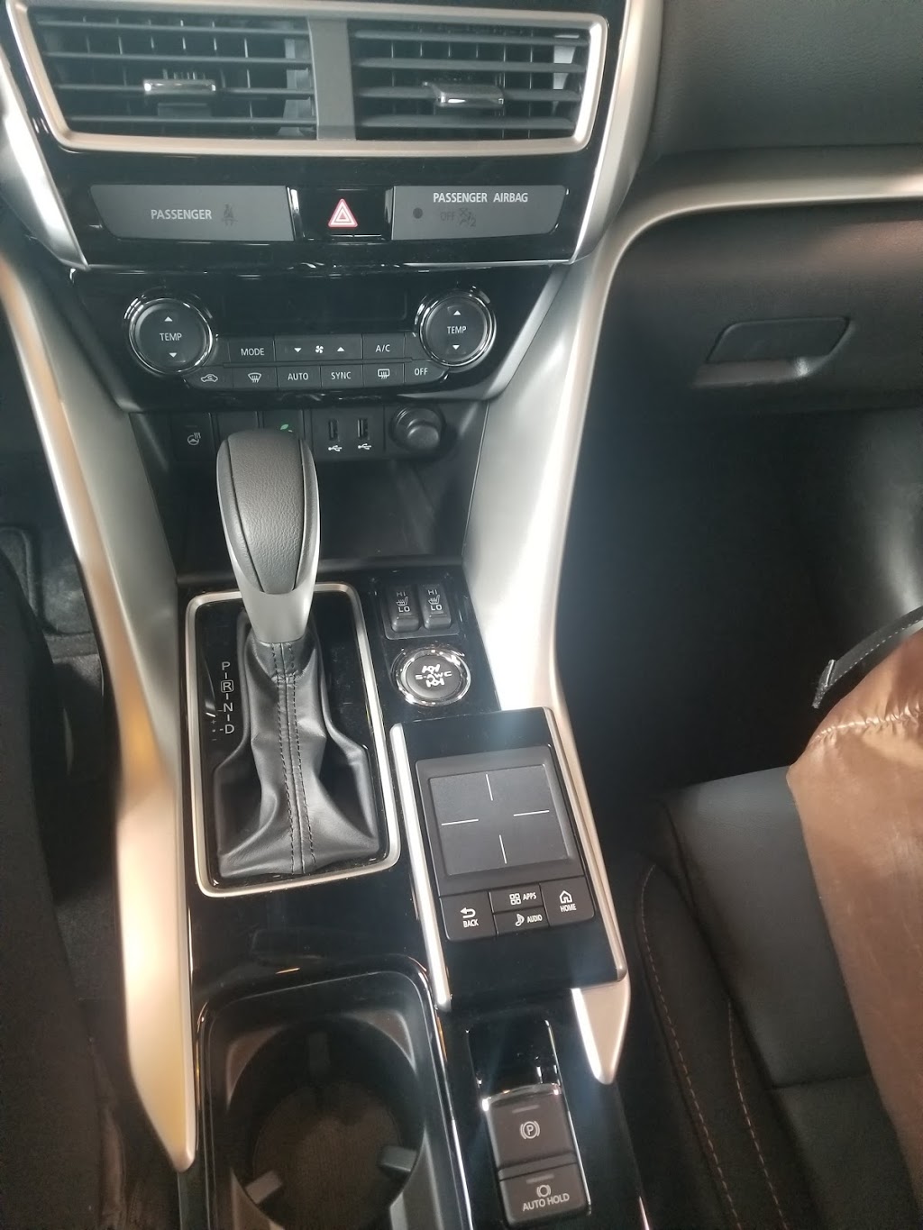 St-Eustache Mitsubishi | 292 Rue Dubois, Saint-Eustache, QC J7P 4W9, Canada | Phone: (450) 735-8000