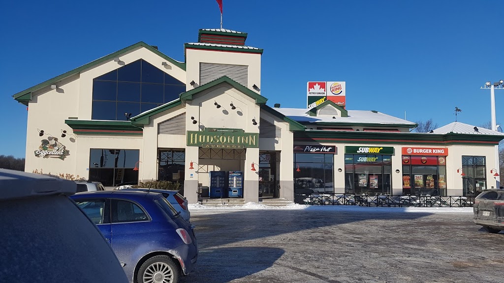 Hudson Inn Auberge and Eggspectation | 100 QC-201, Rigaud, QC J0P 1P0, Canada | Phone: (450) 458-1000