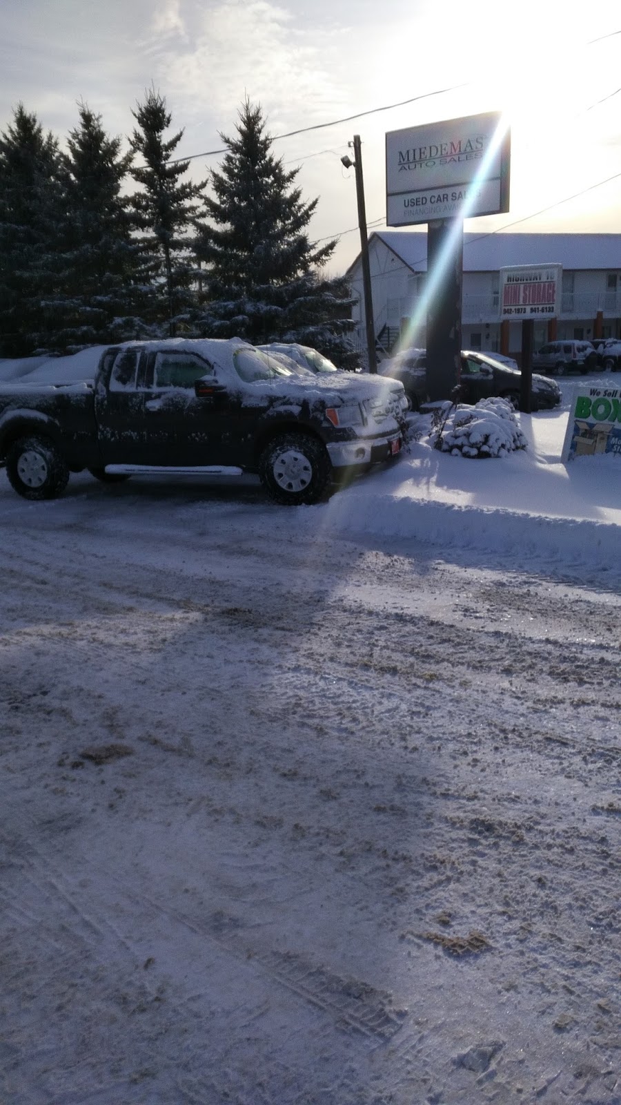 Miedemas Auto Sales | 5N9 633201, ON-10, Mono, ON L9W 5N9, Canada | Phone: (519) 940-3766