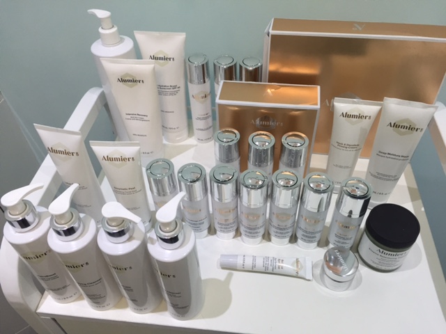 Medi Radiant Laser Clinic | 4981 Hwy 7 #8, Unionville, ON L3R 1N1, Canada | Phone: (905) 604-6361