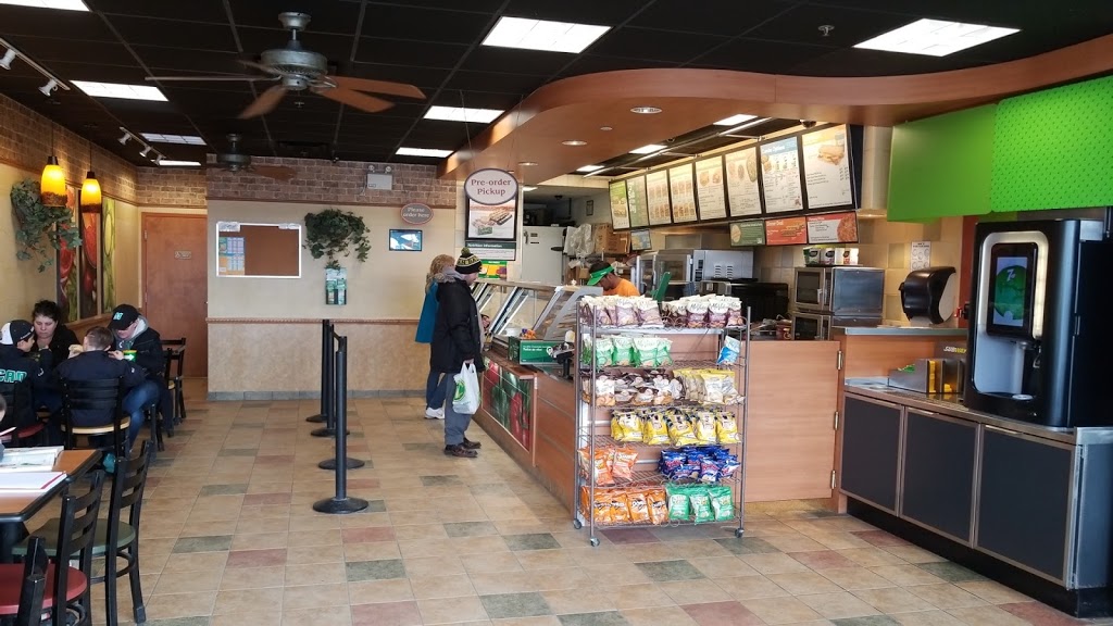 Subway | 1355 Huron St, London, ON N5V 2E3, Canada | Phone: (519) 453-2454