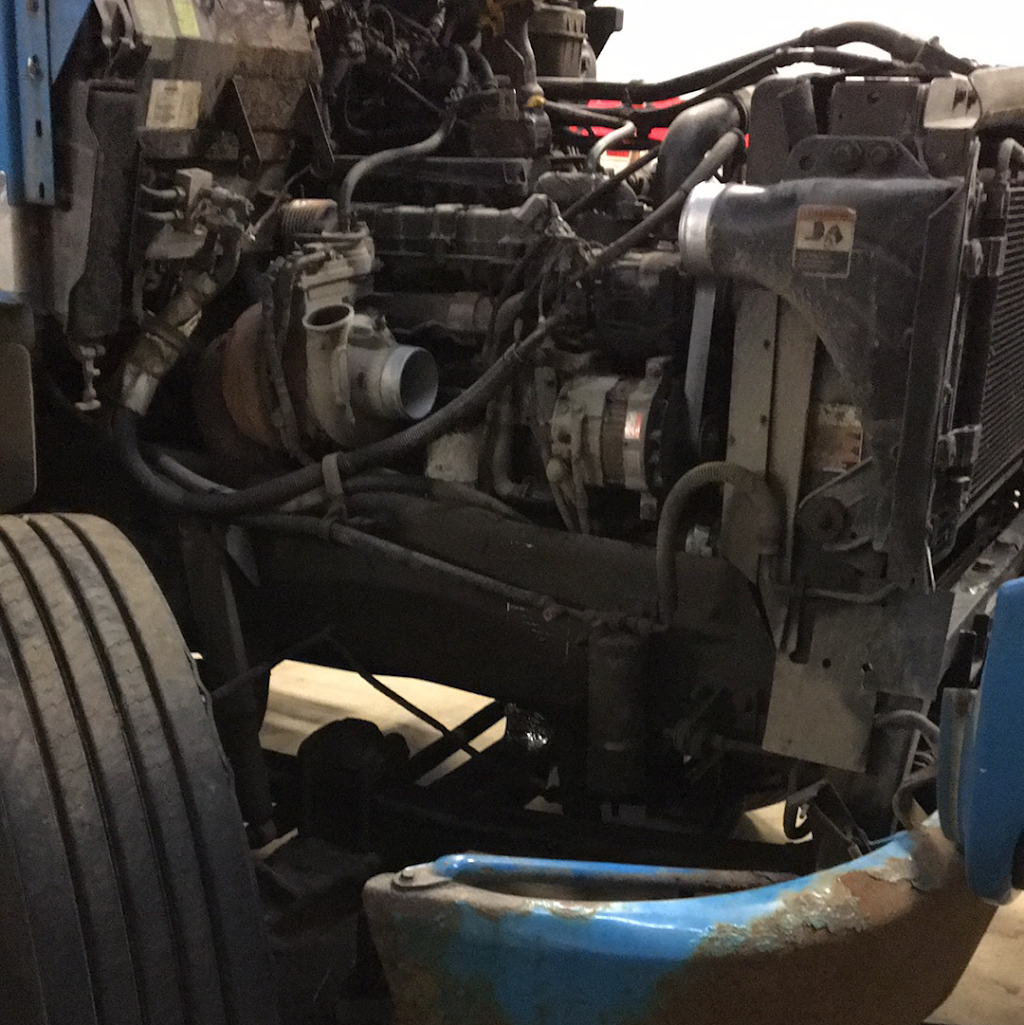 YYC Truck and Trailer Tech Services | 3575 56 Ave SE, Calgary, AB T2C 2A7, Canada | Phone: (403) 236-9238