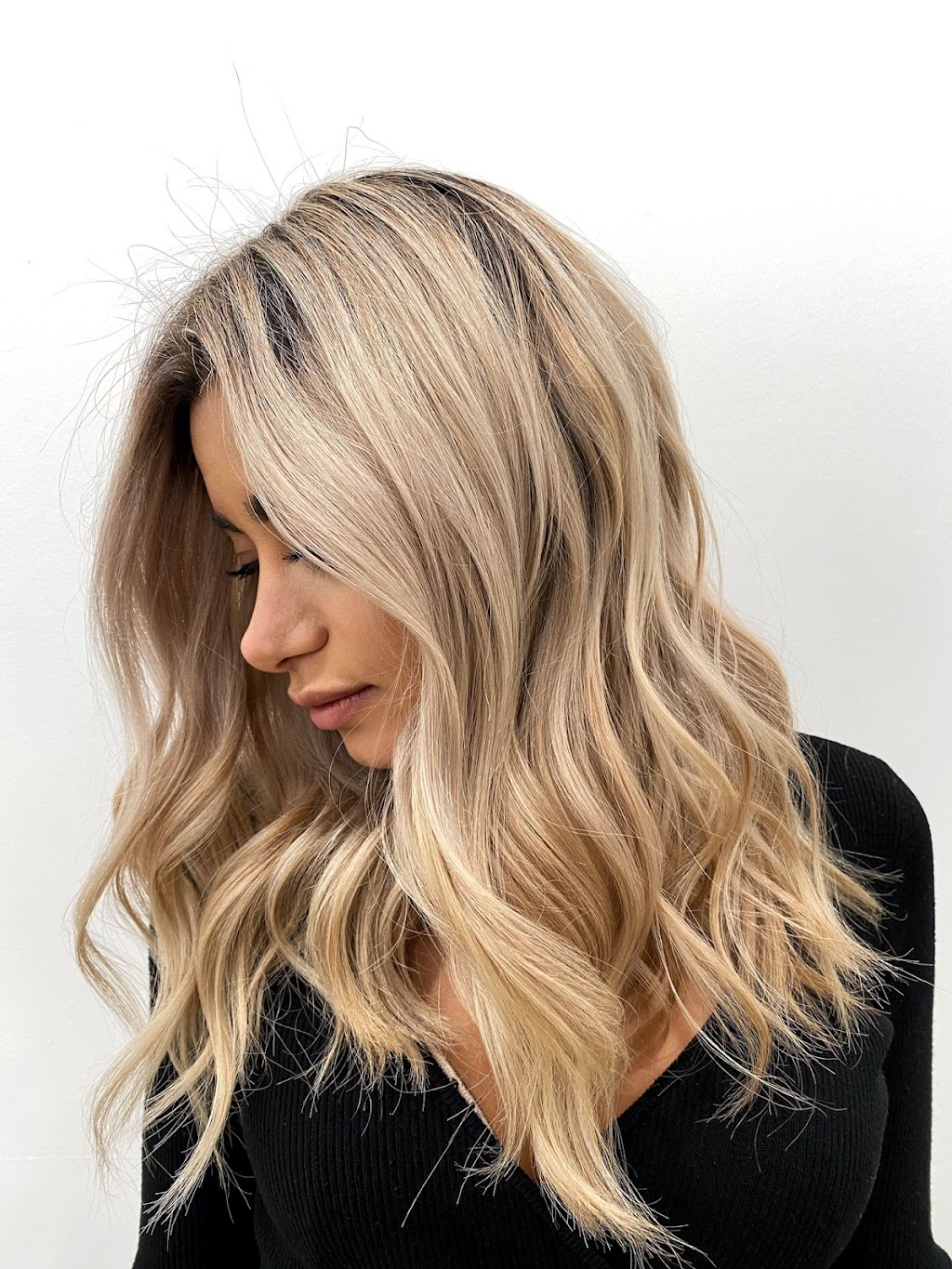 Oro Hair Studio | 4933 Main St, Vancouver, BC V5W 2R2, Canada | Phone: (604) 566-5224
