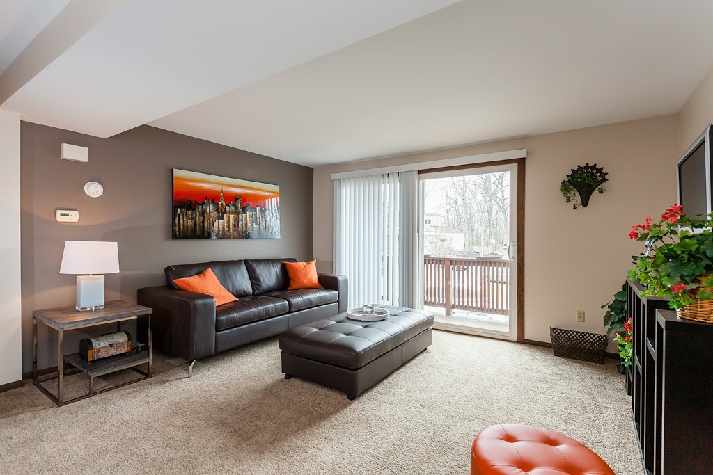 Raintree Island Apartments | 103 Raintree Island, Tonawanda, NY 14150, USA | Phone: (844) 474-5269