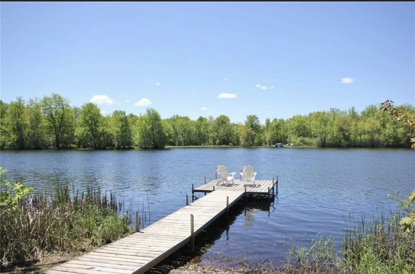 Gold Creek Getaway | 393 Gold Creek Rd, Lanark, ON K0G 1K0, Canada | Phone: (613) 252-2790