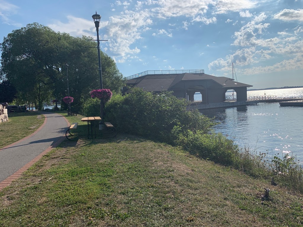 Gananoque Boat Line | 6 Water St, Gananoque, ON K7G 2C4, Canada | Phone: (613) 382-2144