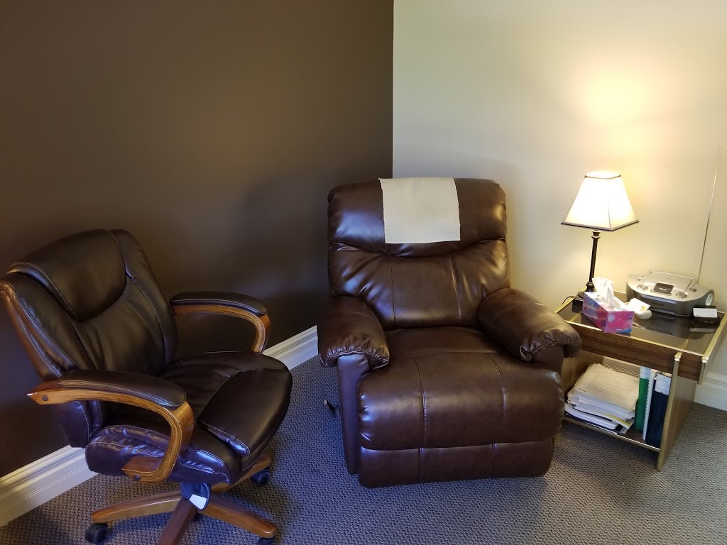 Clinique dhypnothérapie et de relation daide | 4999 Boulevard Saint-Charles Suite 203, Sainte-Geneviève, QC H9H 3M8, Canada | Phone: (514) 675-4457