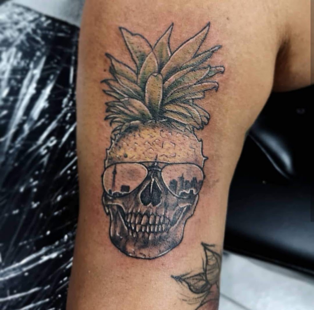 Toronto Tattoohaus | 1081 St Clair Ave W Unit B, Toronto, ON M6E 1A8, Canada | Phone: (647) 345-3549
