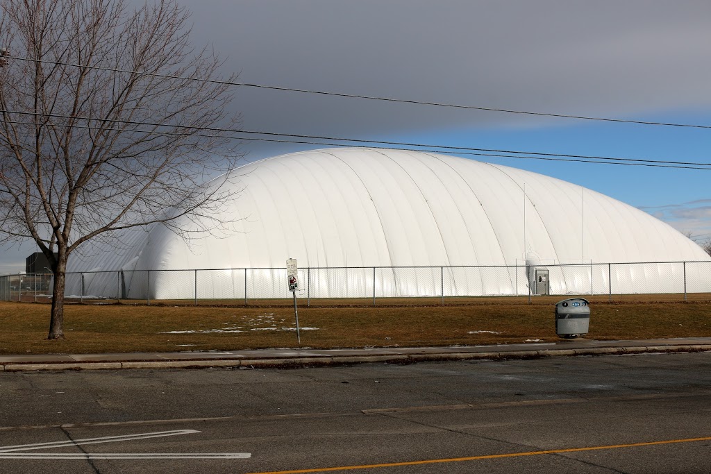 Lakeshore Collegiate Institute | 350 Kipling Ave, Etobicoke, ON M8V 3L1, Canada | Phone: (416) 394-7650