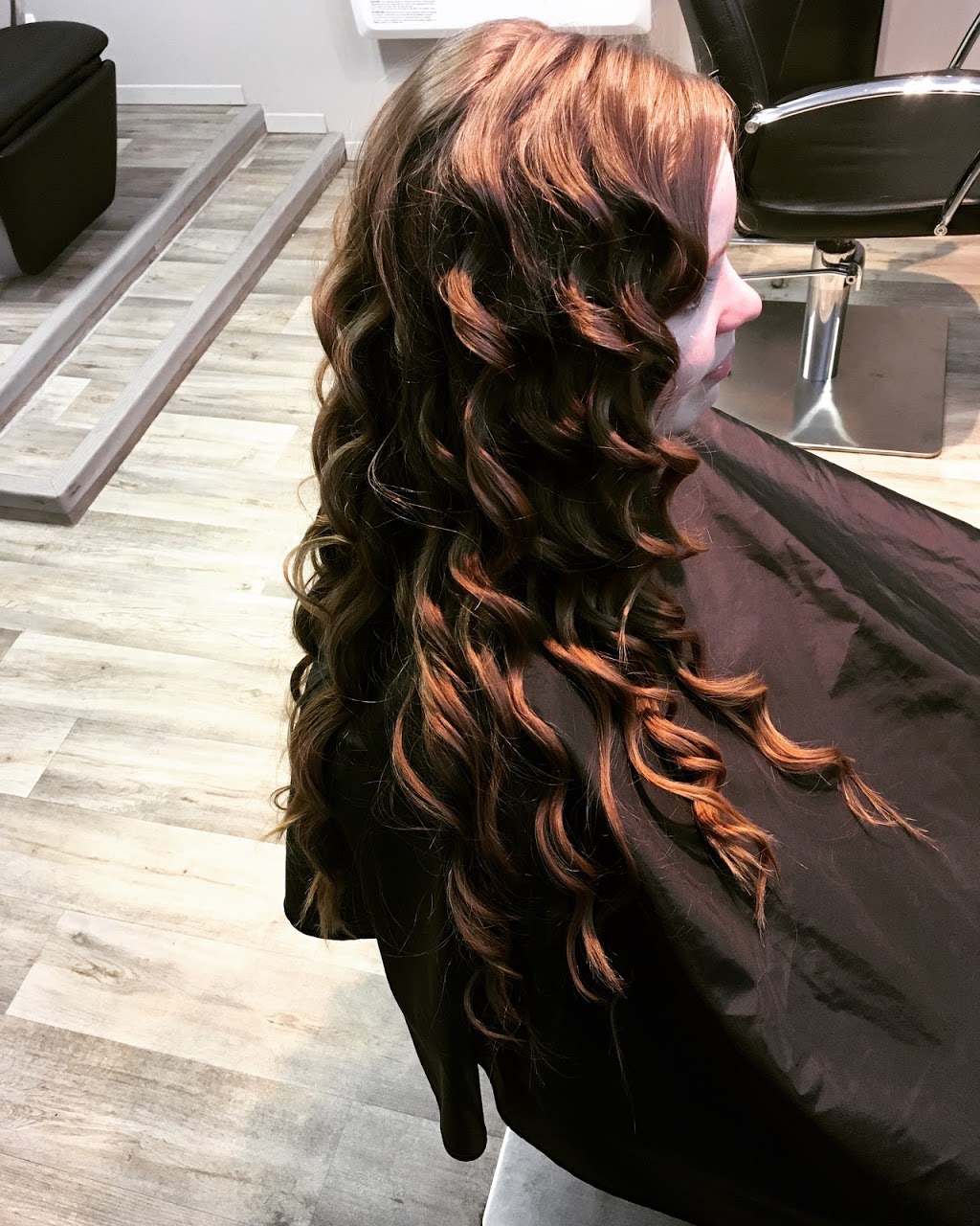 Salon Eve | 316 Rue Laurent Barré, Ange-Gardien, QC J0E 1E0, Canada | Phone: (450) 293-5493