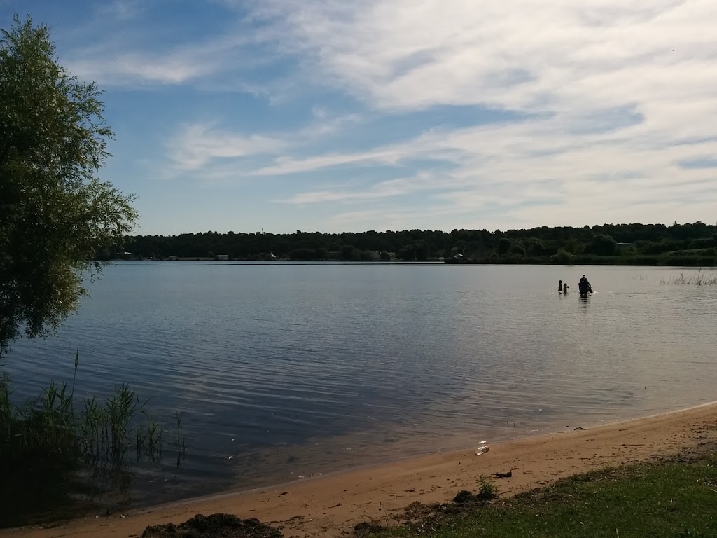 Kelso Beach Park | 2nd Avenue West, Owen Sound, ON N4K 2H4, Canada | Phone: (519) 371-9734