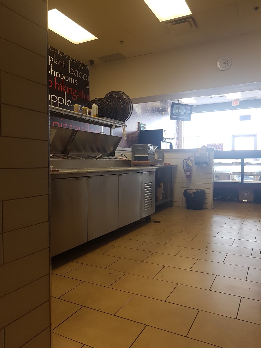 Pizzaville | 320 Colborne St W #10, Brantford, ON N3S 3M9, Canada | Phone: (519) 758-9090