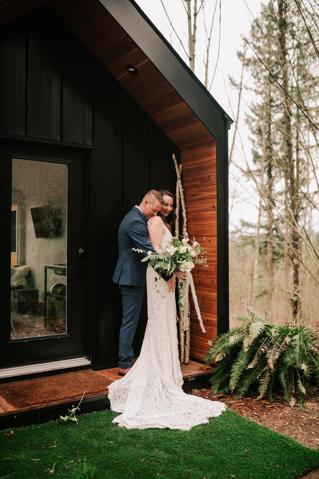 Megan Ashley Creative | 35418 Lethbridge Dr, Abbotsford, BC V3G 1J7, Canada | Phone: (604) 802-0064