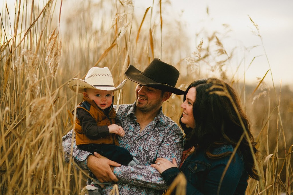 Chelsea Dawn Photography | 71 52059, Range Rd 220, Sherwood Park, AB T8E 1B9, Canada | Phone: (780) 999-3768