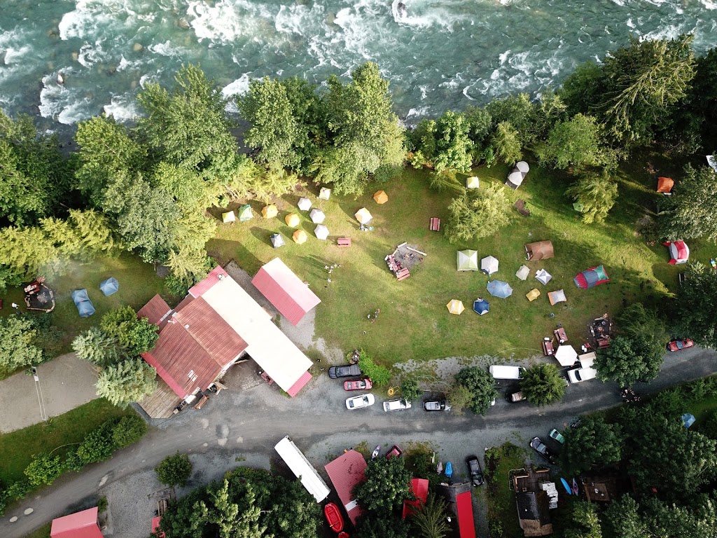 Chilliwack River Rafting | 49704 Chilliwack Lake Rd, Chilliwack, BC V4Z 1A7, Canada | Phone: (800) 410-7238