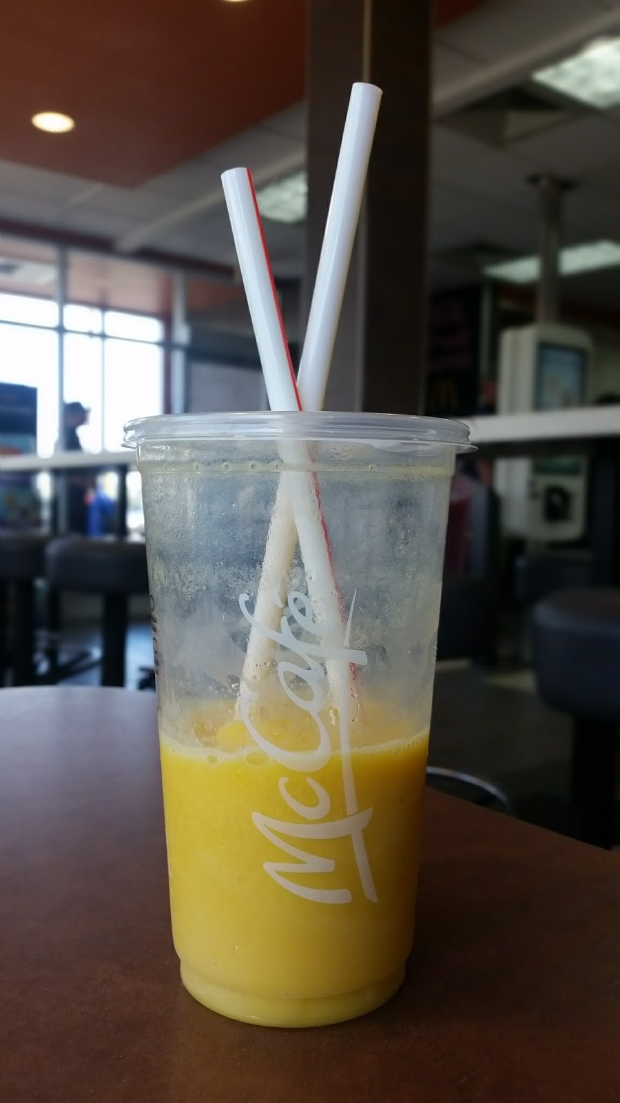 McDonalds | 2510 Hampshire Gate, Oakville, ON L6H 6A2, Canada | Phone: (905) 829-1227