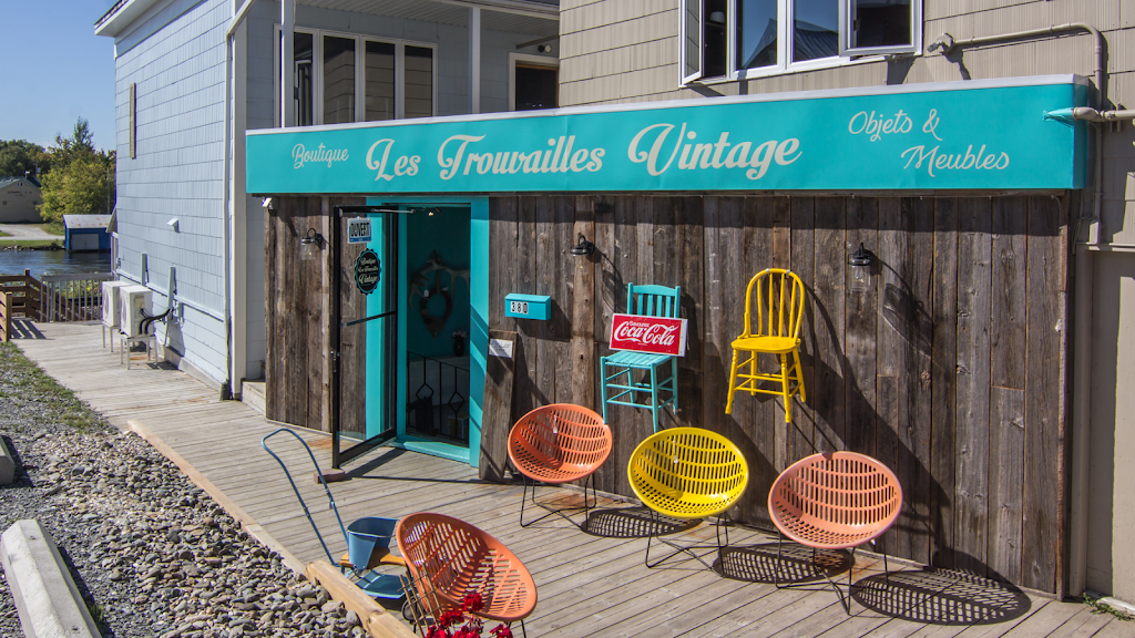 Les Trouvailles Vintage | 380 Rue Principale O, Magog, QC J1X 2A9, Canada | Phone: (819) 919-1224