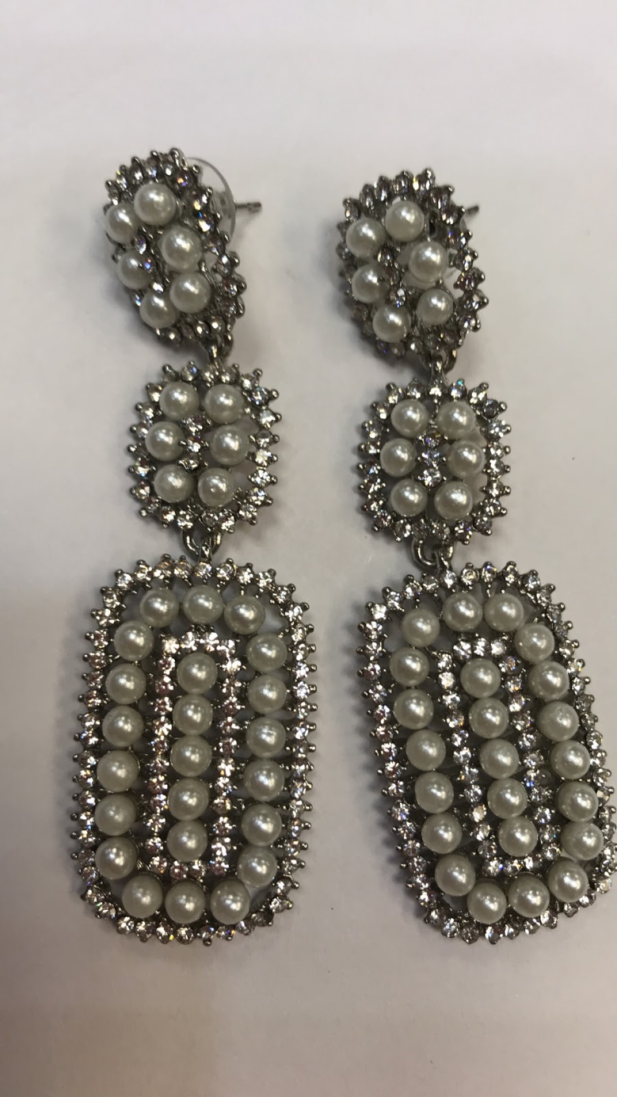 Krish Designs | 1911 Finch Ave W, North York, ON M3N 2V2, Canada | Phone: (416) 630-5158