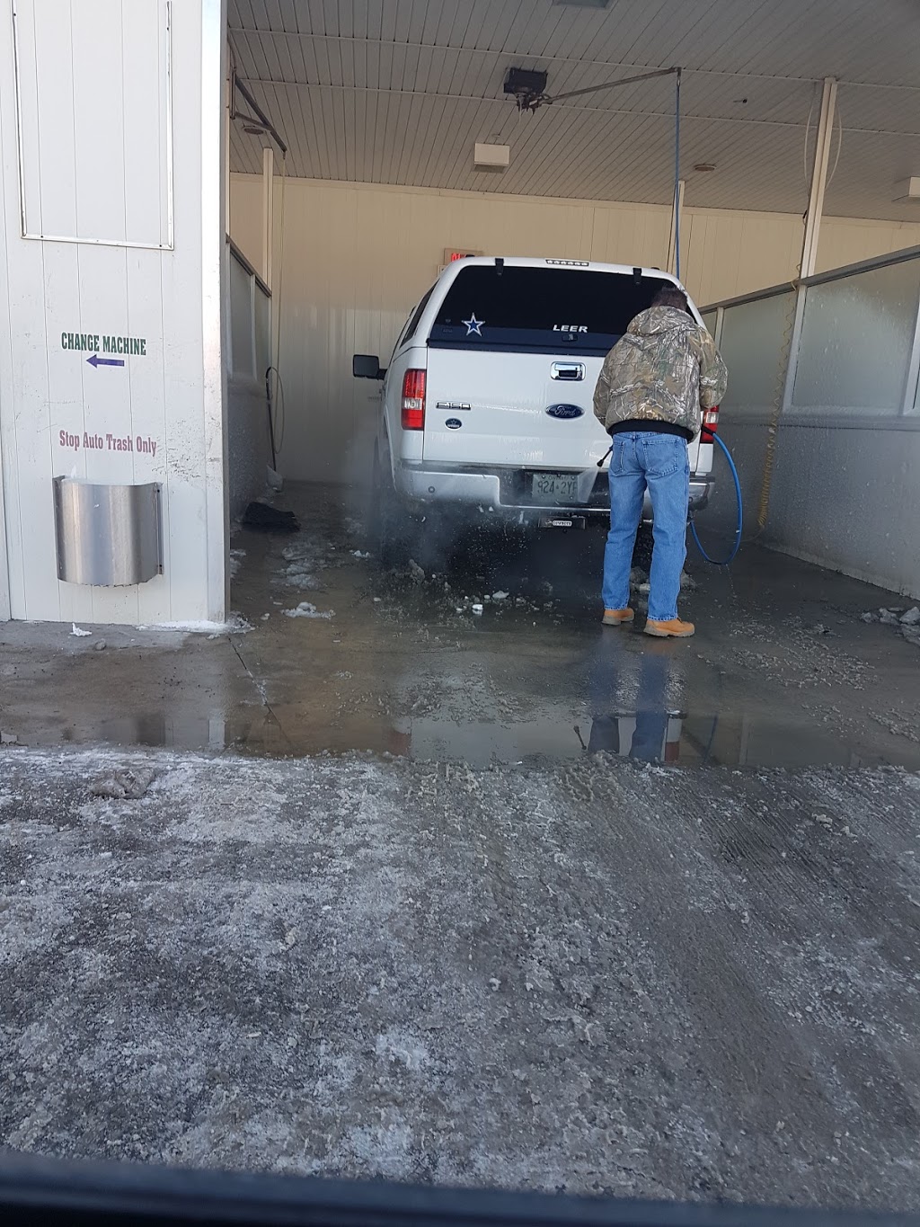 New Image Car Wash Ltd | 11 Fisherman Dr, Brampton, ON L7A 2X9, Canada | Phone: (289) 201-4995