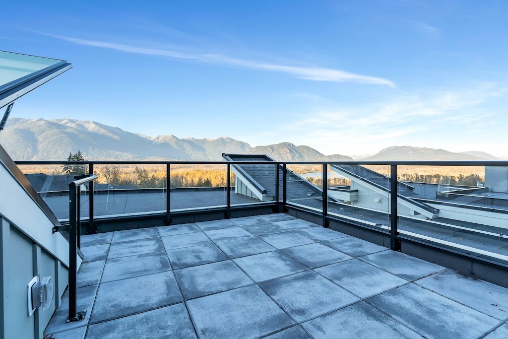 Osprey Ridge Chilliwack | 43998 Chilliwack Mountain Rd, Chilliwack, BC V2R 4A1, Canada | Phone: (604) 791-1870
