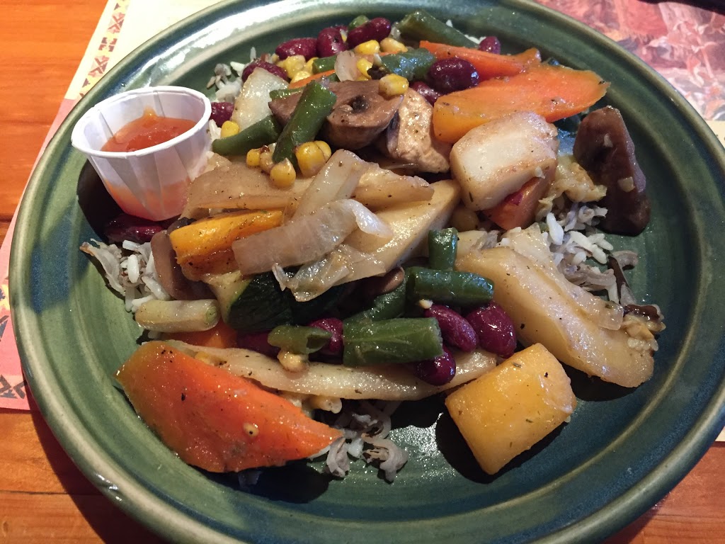 Restaurant Nek8arre | 575, rue Chef Stanislas Koska, Wendake, QC G0A 4V0, Canada | Phone: (418) 842-4308