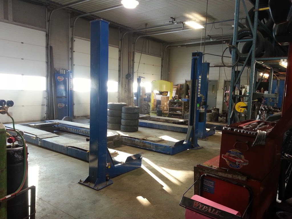 M&J Tirecraft Tillsonburg | 327 Simcoe St, Tillsonburg, ON N4G 2J7, Canada | Phone: (519) 842-3321