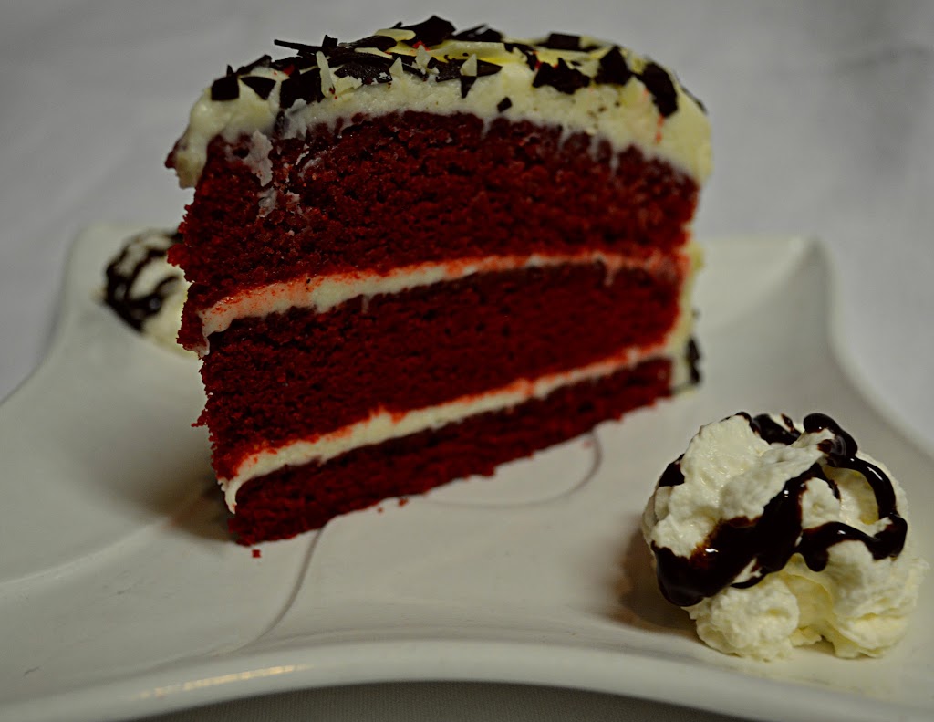 Alfa Greco Roman Cuisine | 1097 56 St, Delta, BC V4L 2A2, Canada | Phone: (604) 943-7471