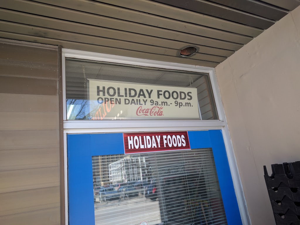 Downtown Holiday Foods | 160 Hargrave St, Winnipeg, MB R3C 3H3, Canada | Phone: (204) 943-8397