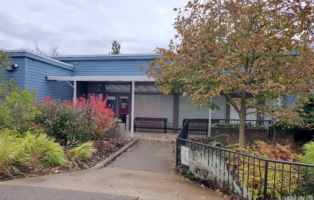 Kent Street Activity Centre | 1475 Kent St, White Rock, BC V4B 5A2, Canada | Phone: (604) 541-2231