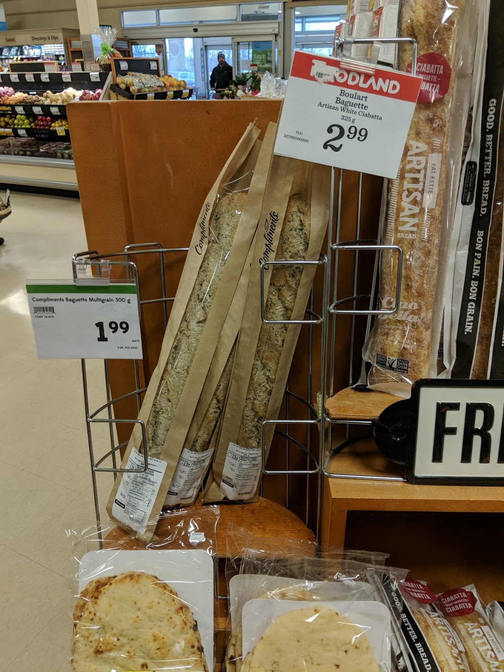 Foodland - Brights Grove | 2600 Lakeshore Rd, Brights Grove, ON N0N 1C0, Canada | Phone: (519) 869-4433