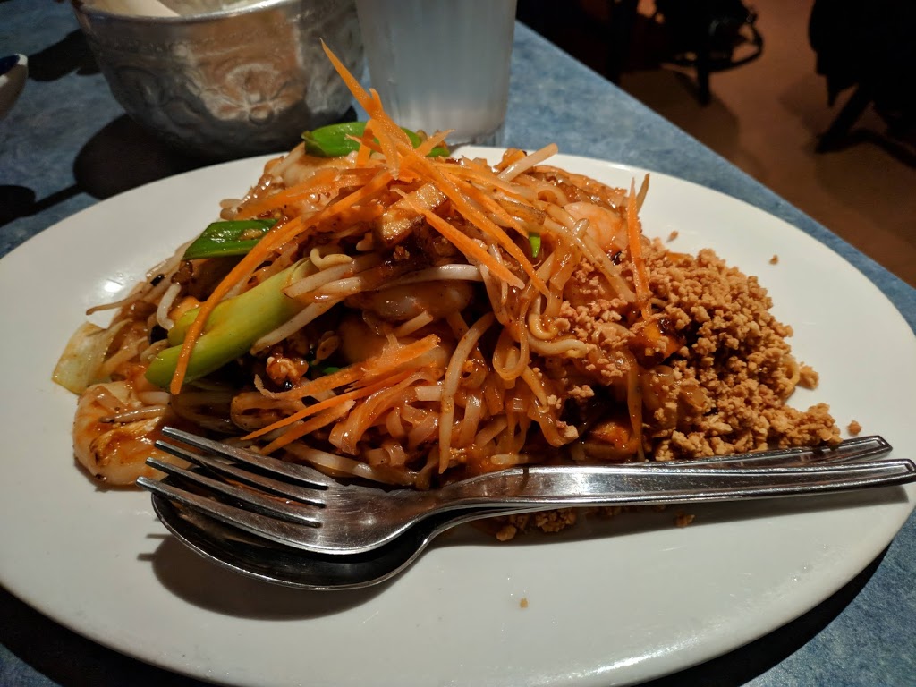 Pad Thai Restaurant | 12540 Harris Rd, Pitt Meadows, BC V3Y 2J4, Canada | Phone: (604) 465-1650