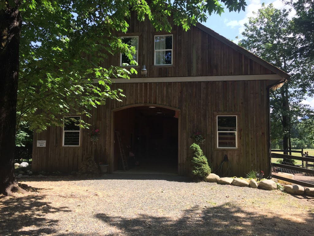 Maple Grove Guest House | 3800 Gibbins Rd, Duncan, BC V9L 6E8, Canada | Phone: (250) 701-9116