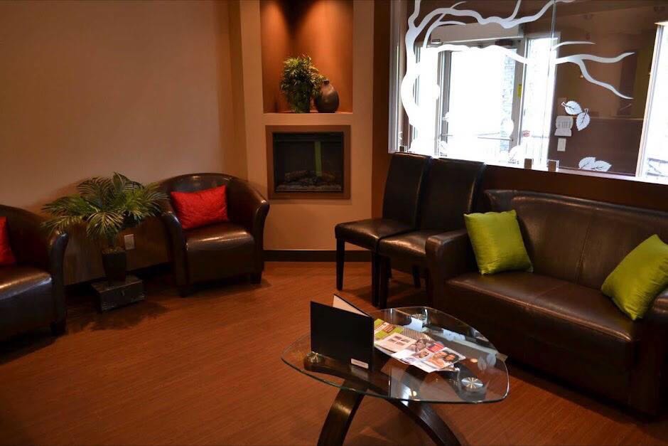 Serenity Dental | 468 St Annes Rd #A, Winnipeg, MB R2M 3E1, Canada | Phone: (204) 415-5567