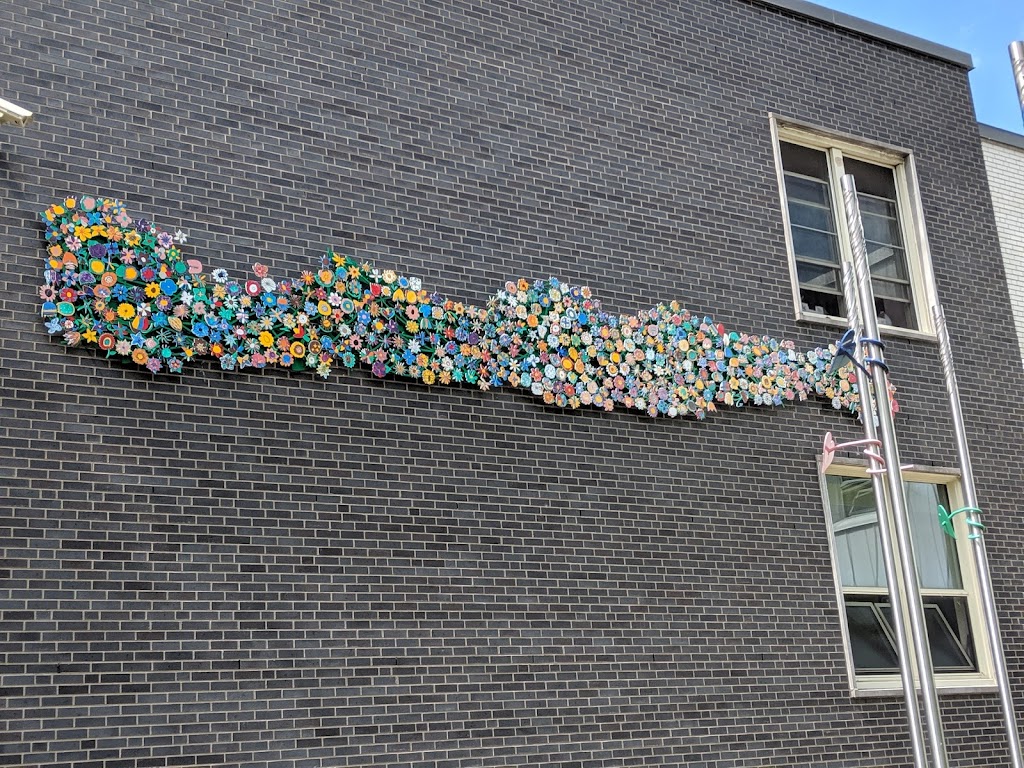 École primaire Enfants-du-Monde | 2915 Rue Marcel, Saint-Laurent, QC H4R 1B2, Canada | Phone: (514) 855-2274