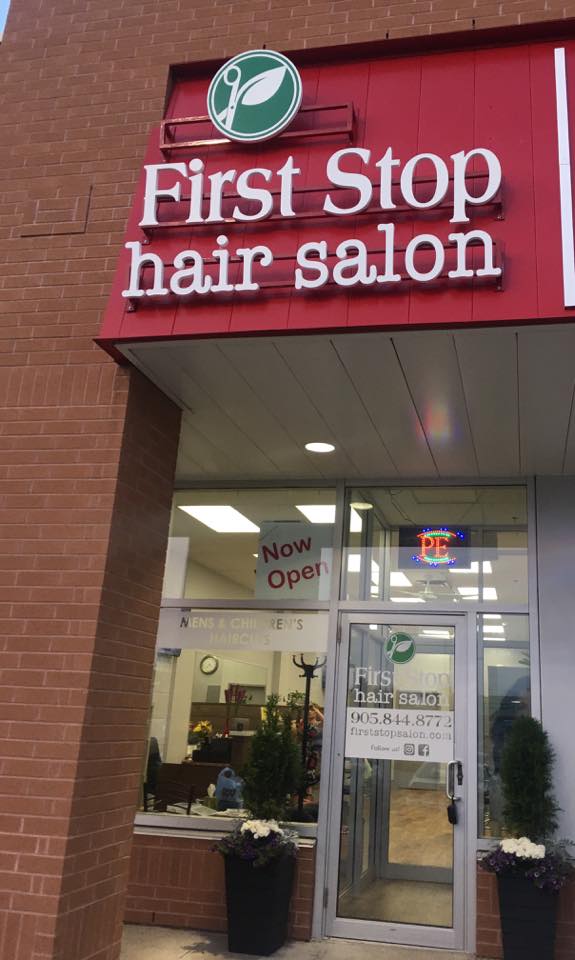First Stop Hair Salon | 117 Cross Ave, Oakville, ON L6J 2W7, Canada | Phone: (905) 844-8772