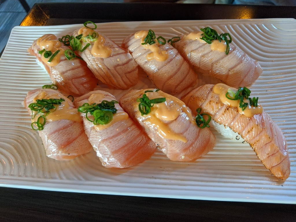 Li-Ao Sushi | 8 Nolan Hill Blvd NW #602, Calgary, AB T3R 0J4, Canada | Phone: (587) 353-8868