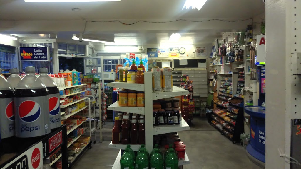 Friendly Store | 157 Cathcart St, Ottawa, ON K1N 5C1, Canada | Phone: (613) 241-5150