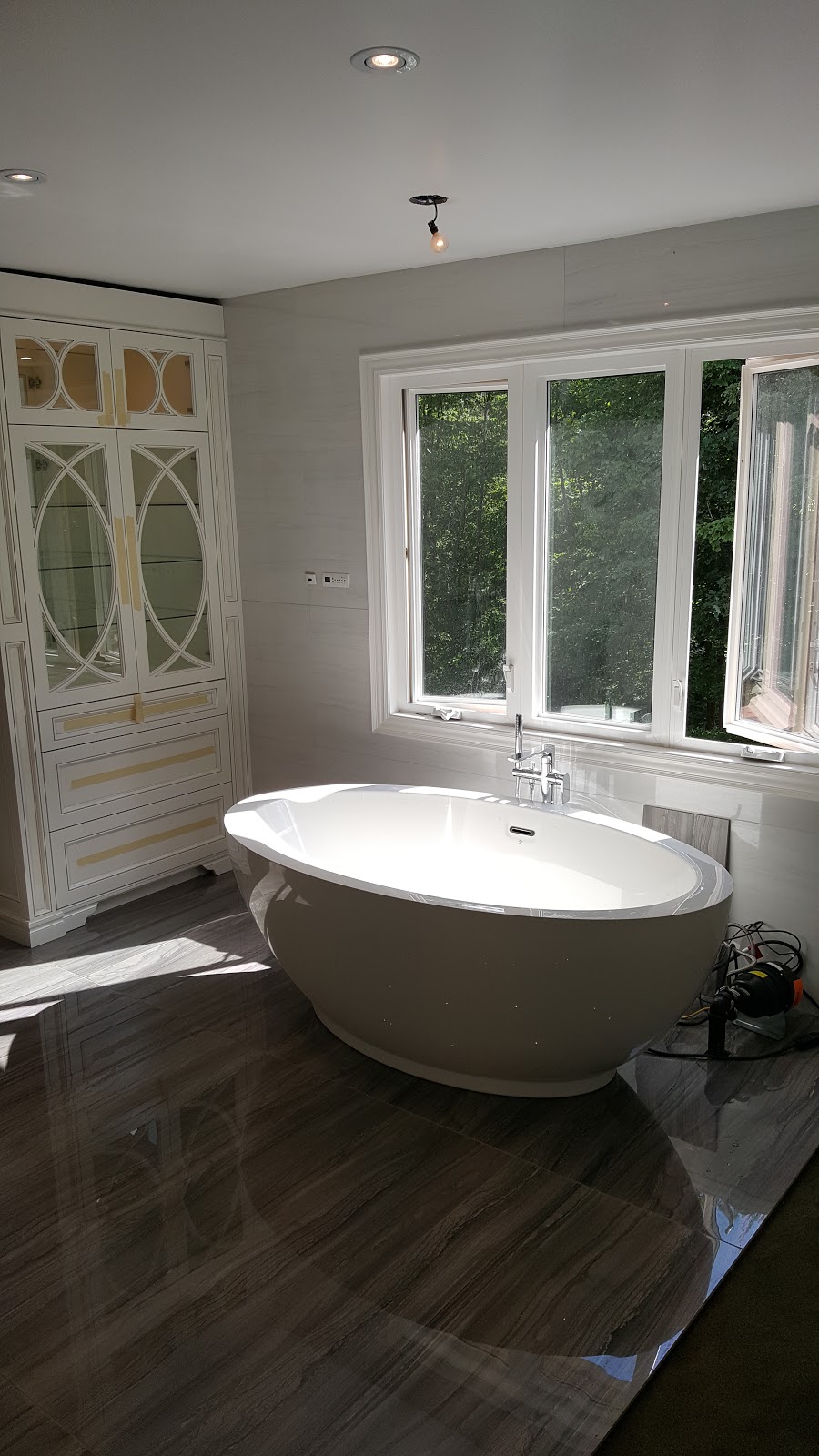 Tomiza Renovations | 3170 Golden Orchard Dr, Mississauga, ON L4Y 3G8, Canada | Phone: (647) 668-5805