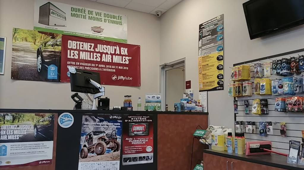 VitrXpert vitres dautos | 8371 Boul Métropolitain E, Anjou, QC H1J 1K1, Canada | Phone: (514) 940-9274