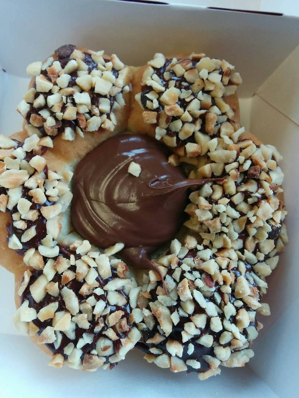 Tim Hortons | 2991 Erin Centre Blvd, Mississauga, ON L5M 6B8, Canada | Phone: (905) 858-1400