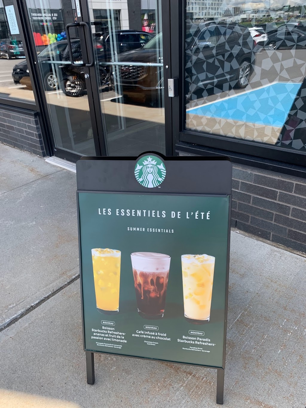 Starbucks | 1003 Rue Bouvier #180, Québec, QC G2K 2L1, Canada | Phone: (418) 655-4734