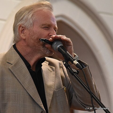 Larry Kurtz Music | 493 Broadway, Orangeville, ON L9W 6A2, Canada | Phone: (519) 217-7875