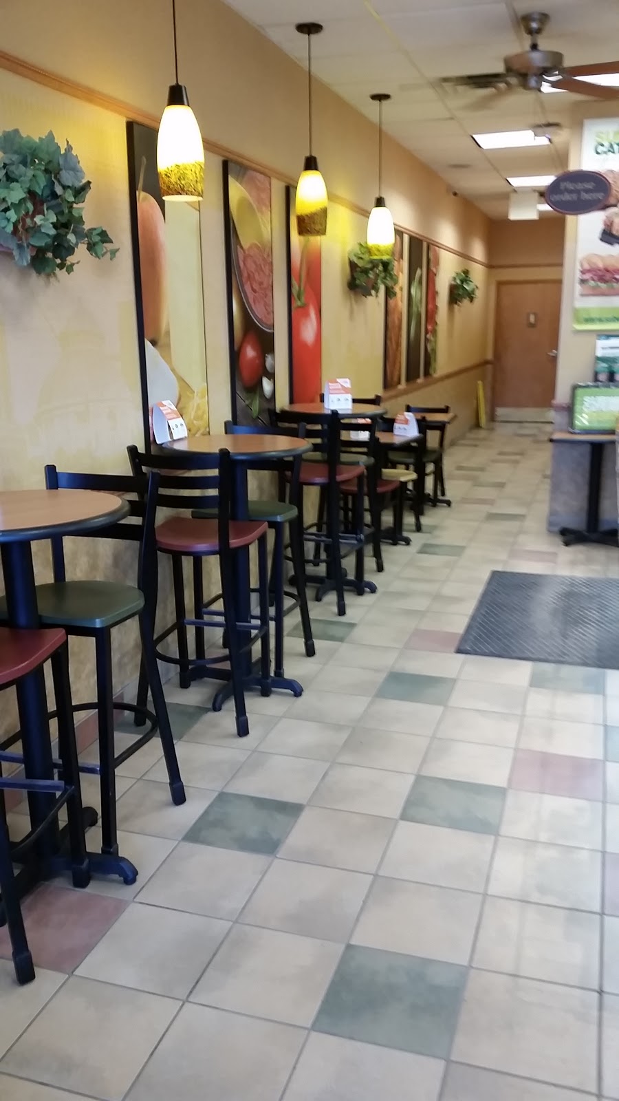 Subway | 83 Aberfoyle Rd Unit #4, Kingston, ON K7M 7B5, Canada | Phone: (613) 766-0070