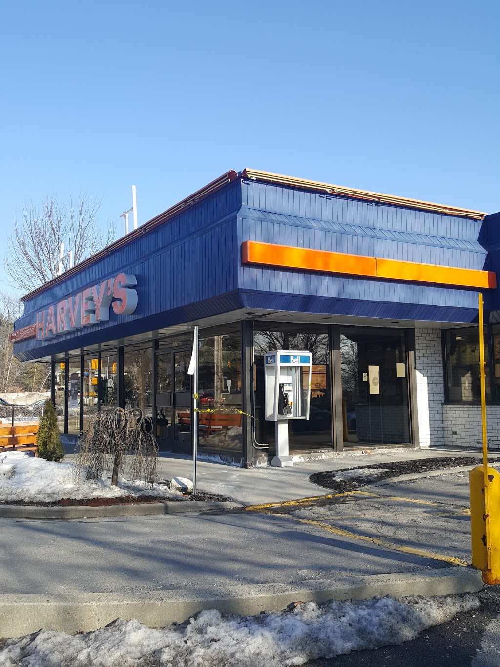 Harveys | 660 Montreal Rd, Ottawa, ON K1K 0T3, Canada | Phone: (613) 749-5638