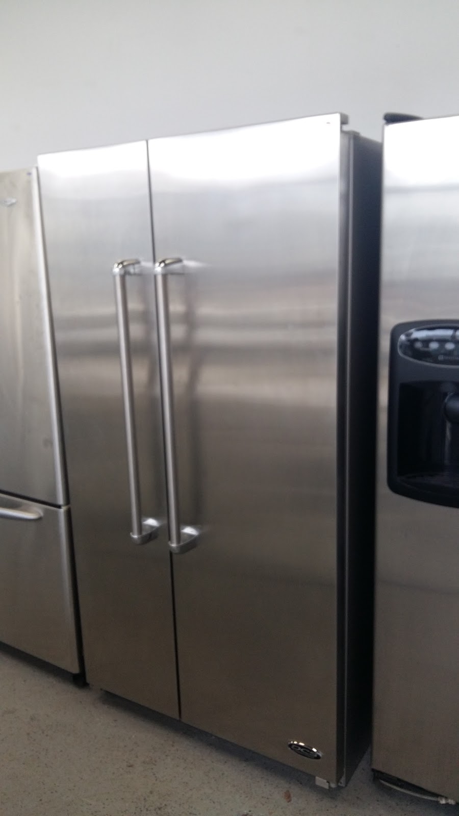 Beauprix | 1380 Rue Chabanel O, Montréal, QC H4N 1H4, Canada | Phone: (514) 452-1183